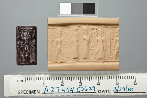 Dvanáctá planeta, obr. 12b: Cylinder Seal from Tell Tayinat, 1600 BC–1500 BC. Source: Syro-Anatolian Gallery