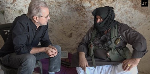 Jürgen Todenhöfer im Gespräch mit dem Kommandeur der Al-Kaida-Filiale „Jabhat Al Nusra“