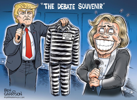 debate-hillary-trump-2-lock-her-up