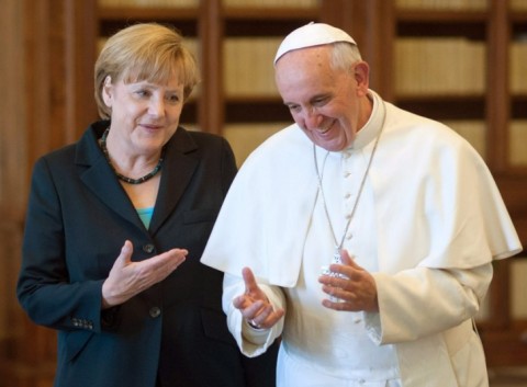 pope-merkel_2864197k